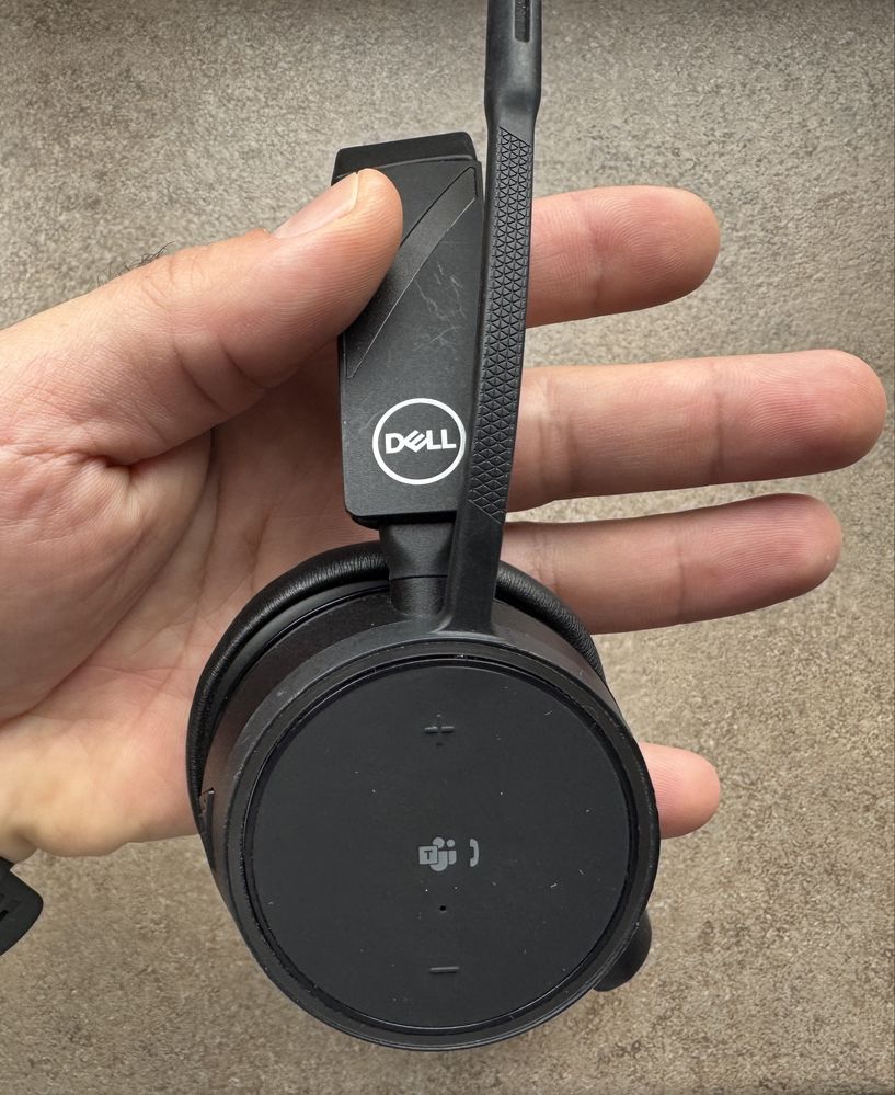 Продавам слушалки Dell pro Wirless WL5022 (plantronics voyager 4220)
