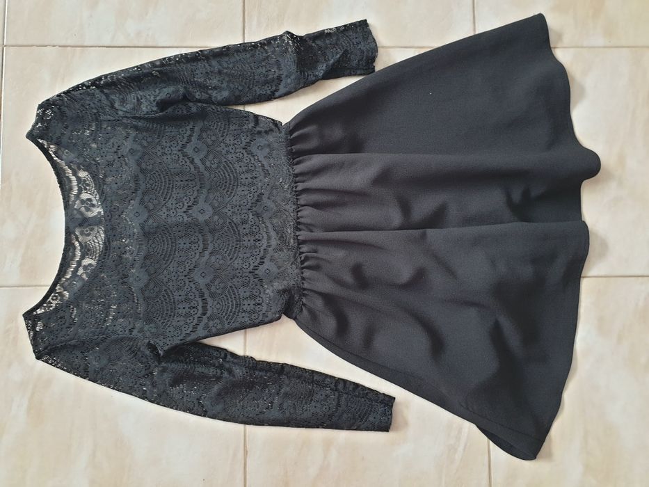 Rochita neagra dantela XS-S  --> H&M