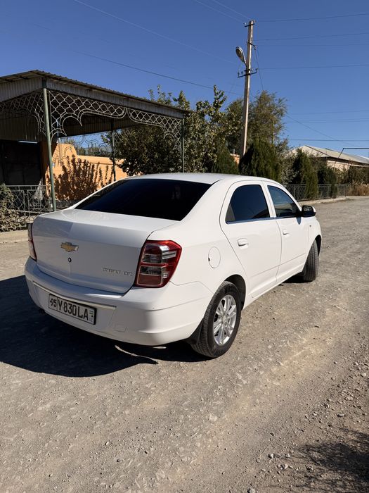 Chevrolet Cobalt 2022 ideal holatda