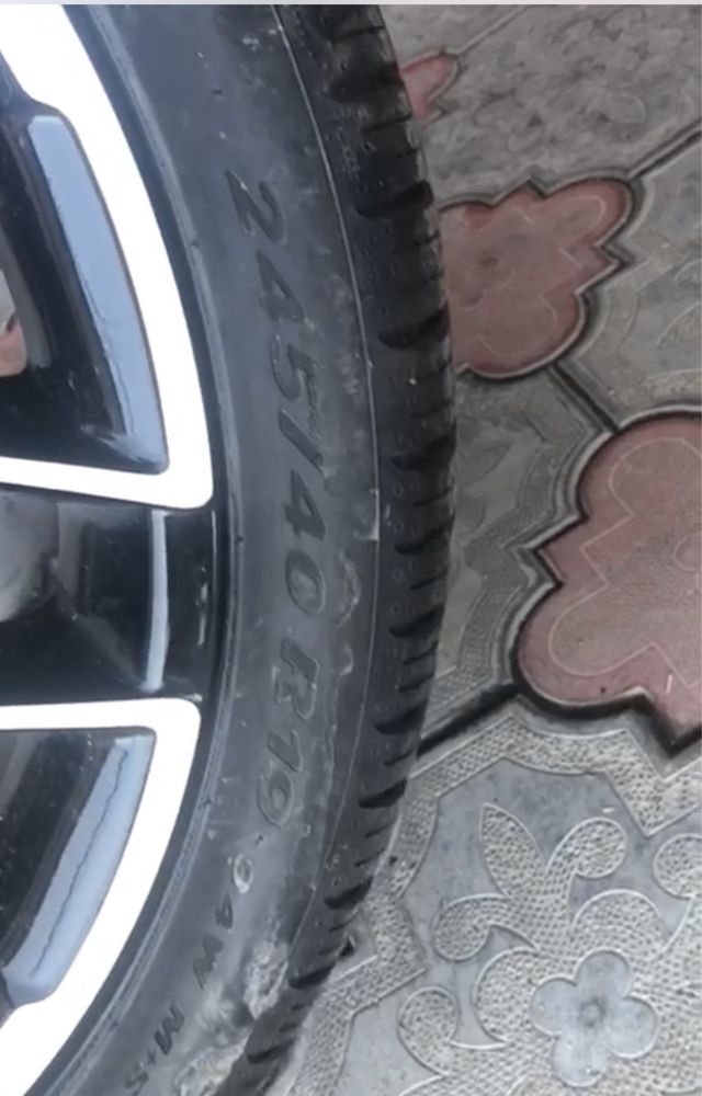 автошины pirelli p zero 245/40/R19 всесезонные 4шт