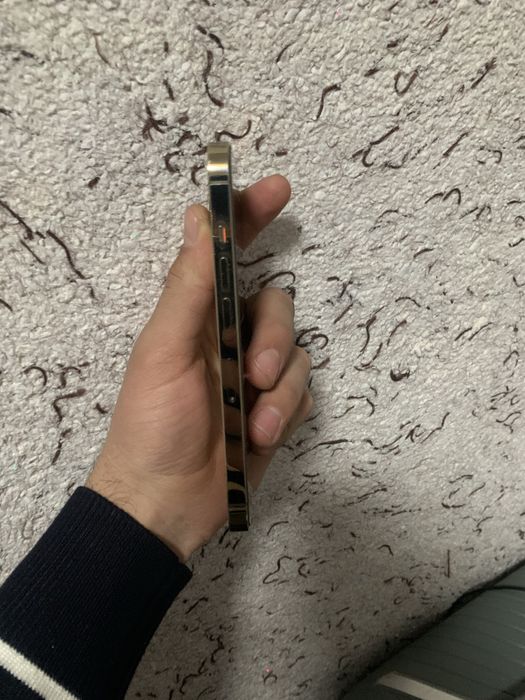 iPhone 13 pro LLA 5G,