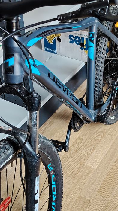 Vând MTB Devron Riddle 27.5