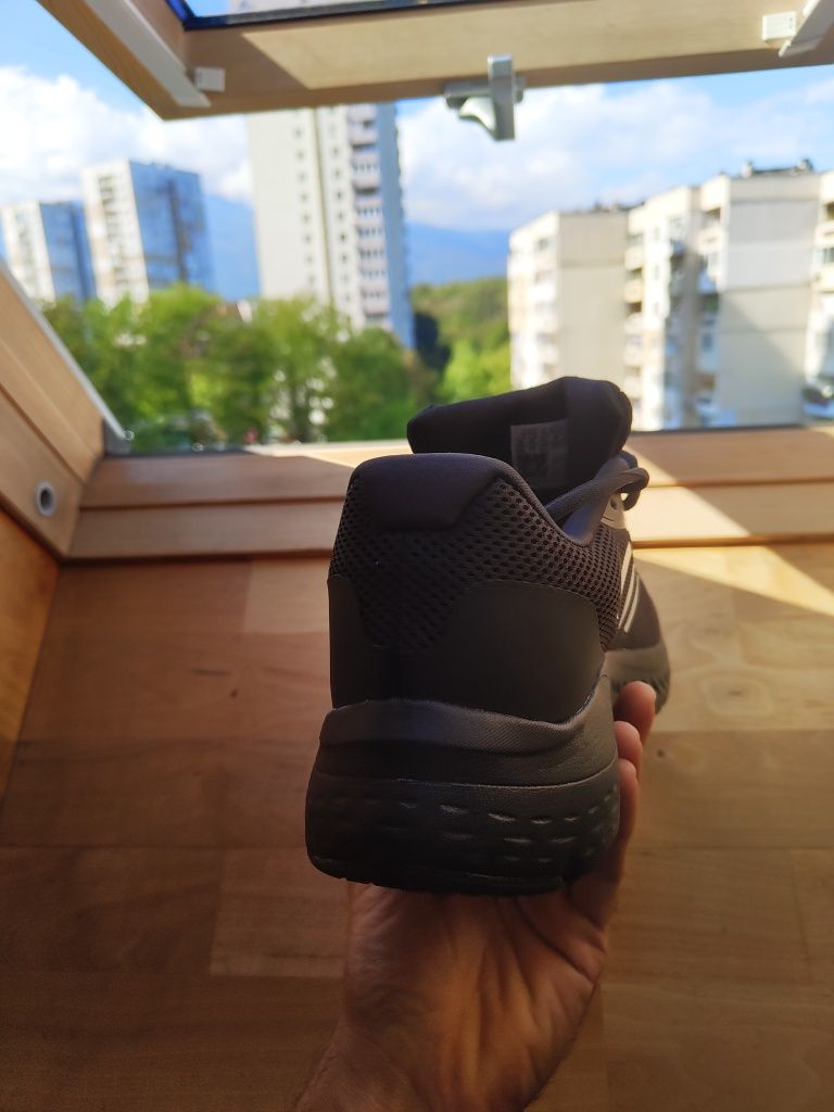 Adidas cloudfoam 44.5