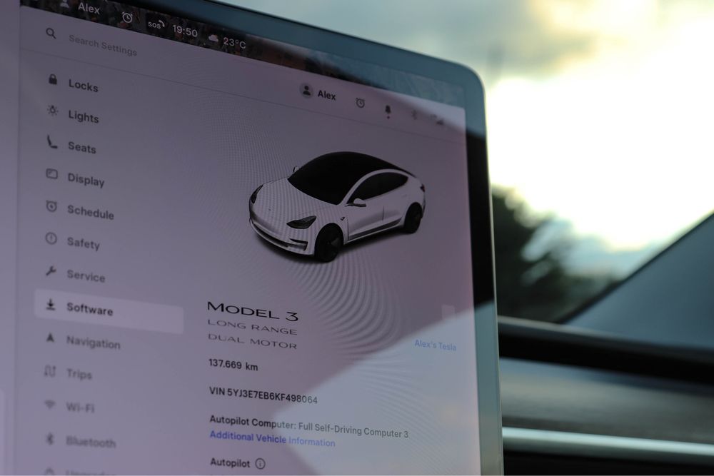Tesla 3 DualMotor