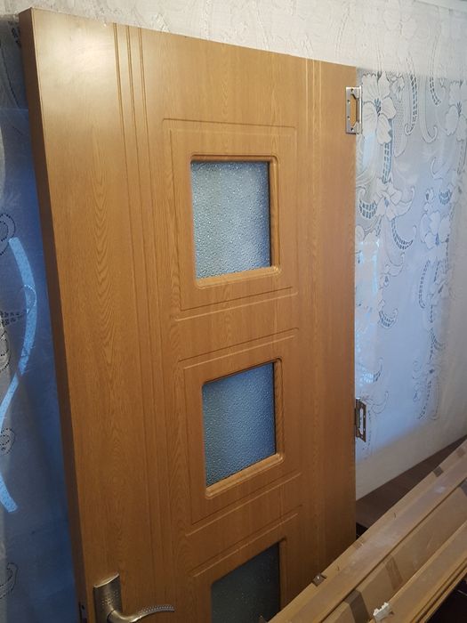 Uși Bucatarie si Dormitor