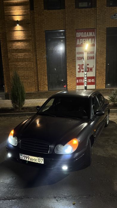 Hyundai Sonata 2004, автомат, заводской газ.