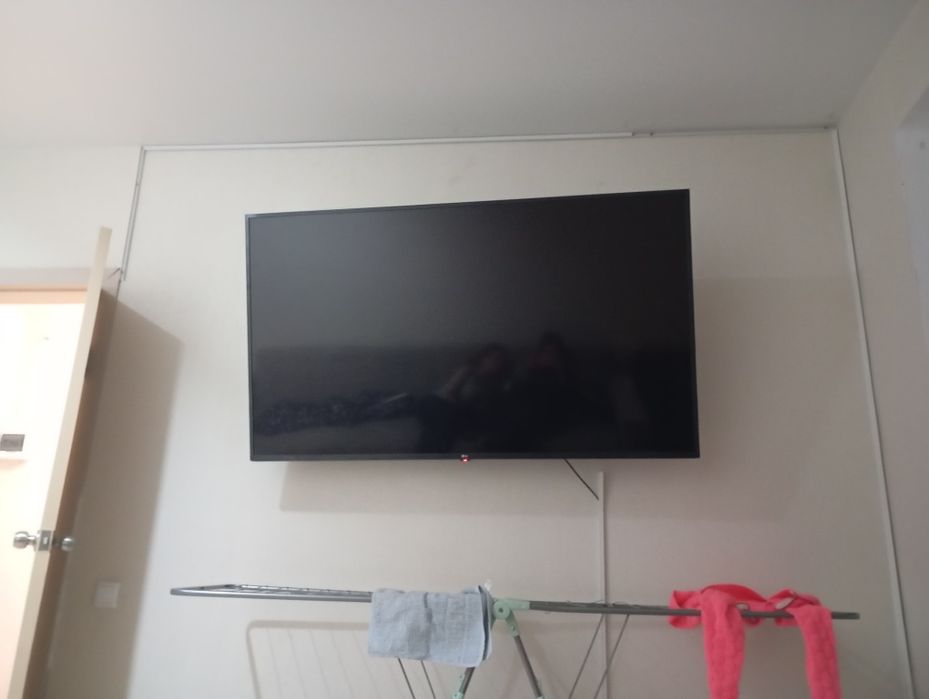 Продам телевизор