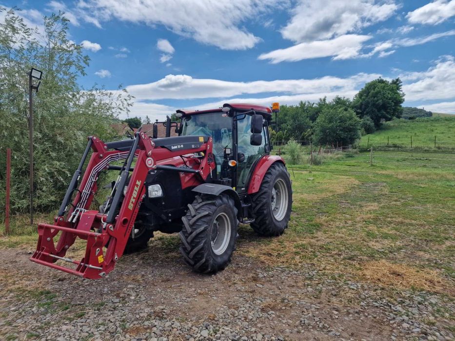 Tractor Case IH Farmall 75 A