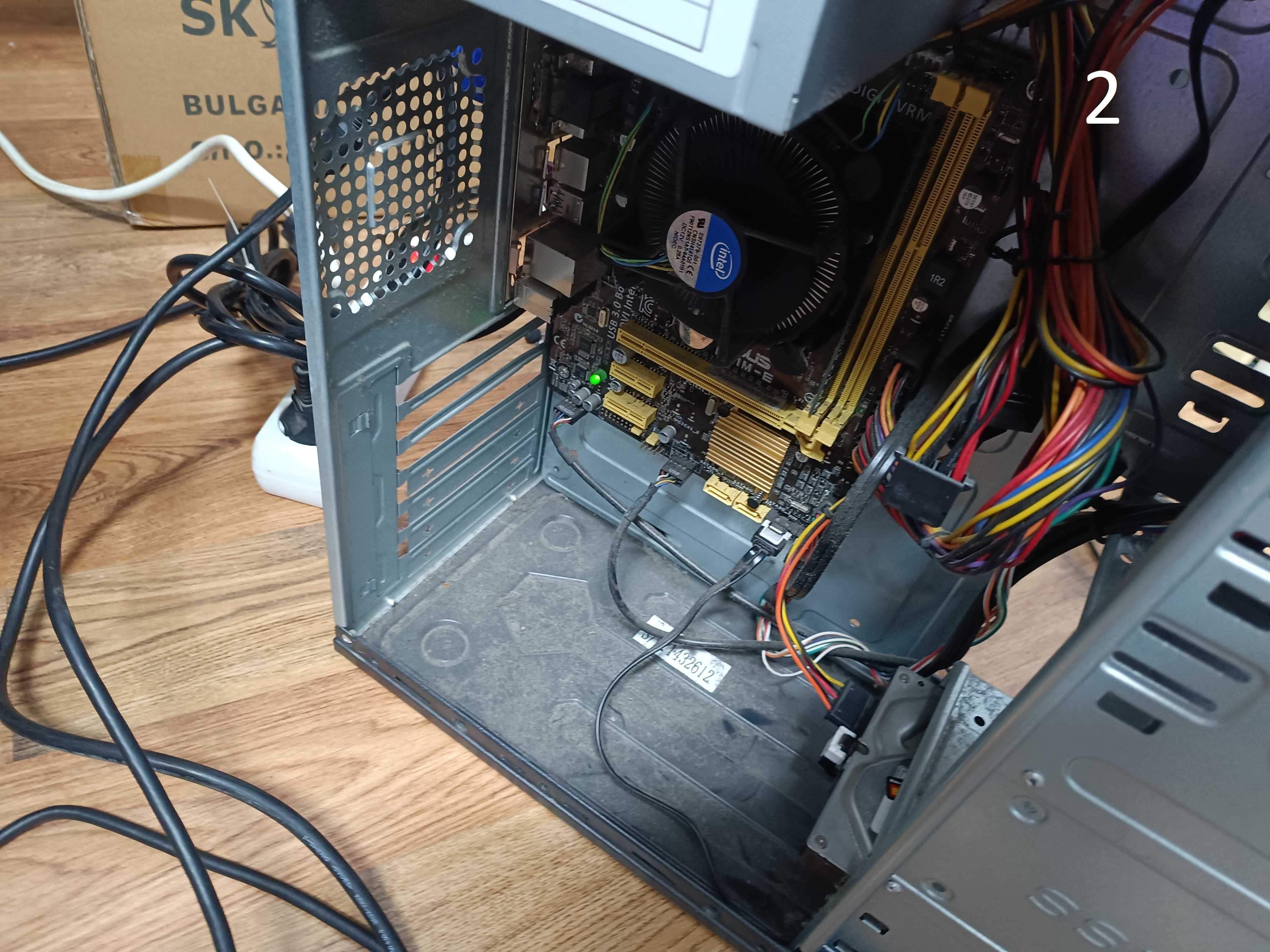 настолни компютри desktop computers Foxconn Green