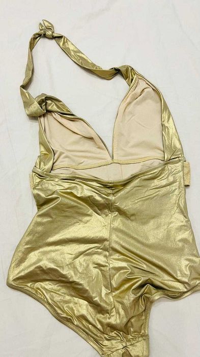 Costum de baie intreg