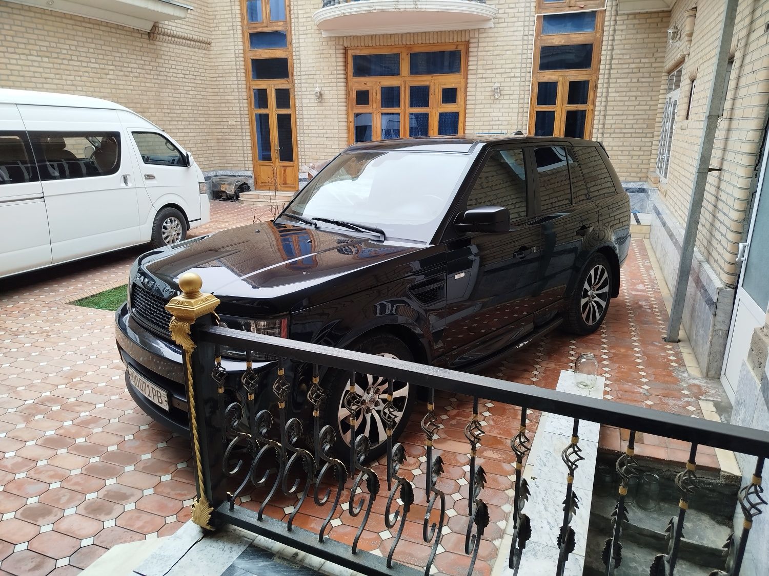 Range rover zakas