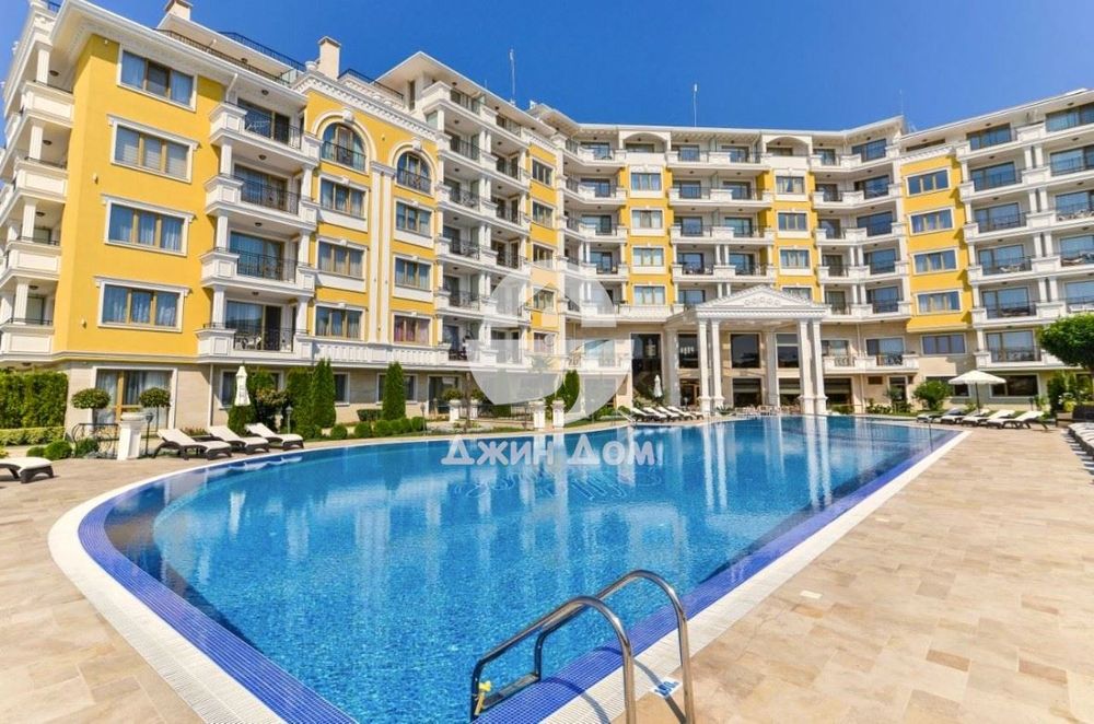 Продава се Едностаен апартамент в Свети Влас - 54 кв.м за 1723 €/кв.м - Снимка #9
