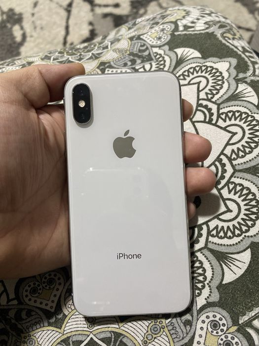 Iphone xs radnoy.