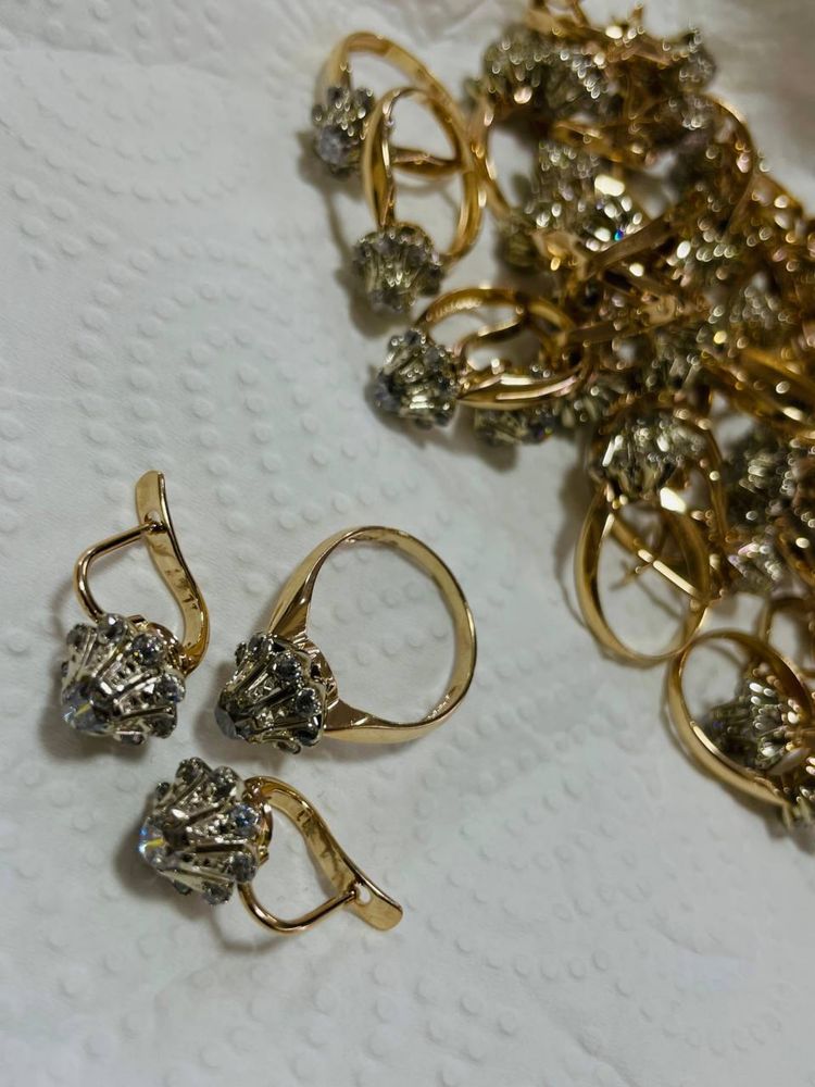 tilla 585 proba yengi komplekt