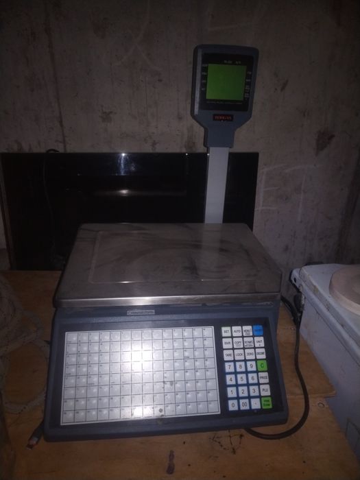 Продам Весы умаг