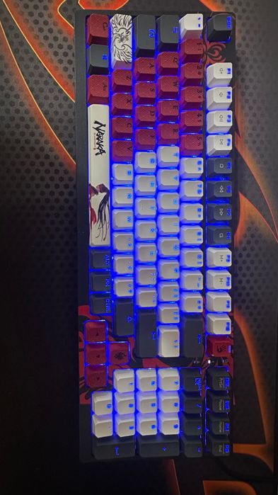 Гейминг компютър + Logitech G502 + NARAKA S98 – в гаранция