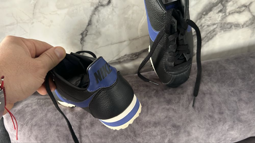 Нови оригинални маратонки Nike