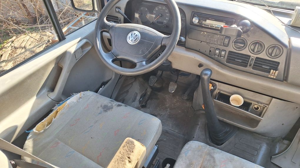 VW LT 2.5 109 Коня на ЧАСТИ..