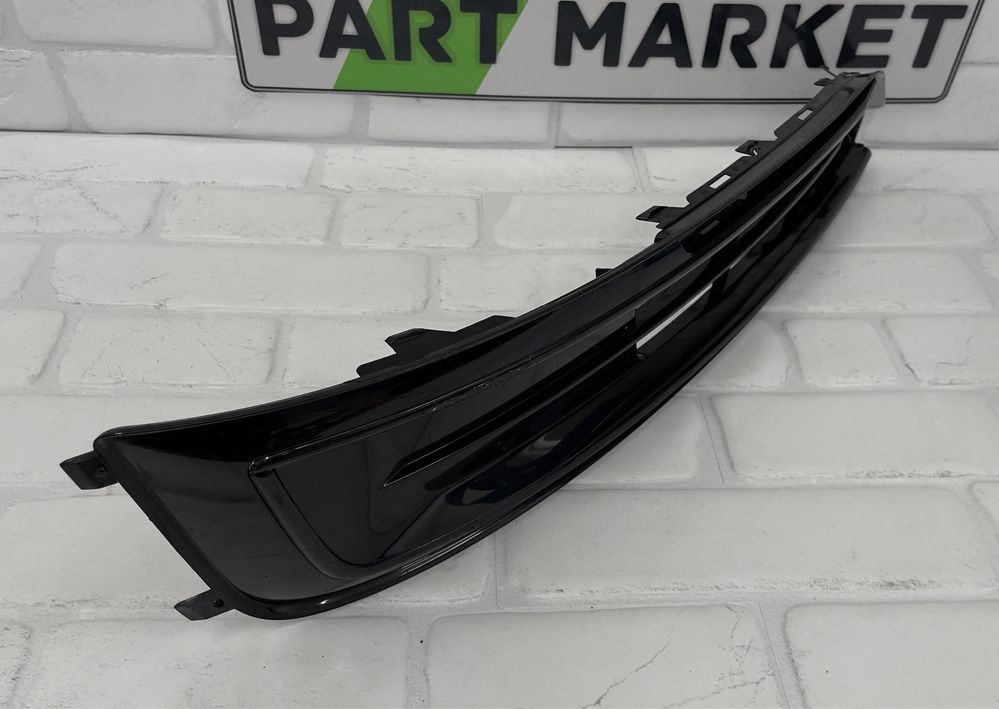 Дясна решетка предна броня AUDI A8 D4 FACE 4H0807680R
