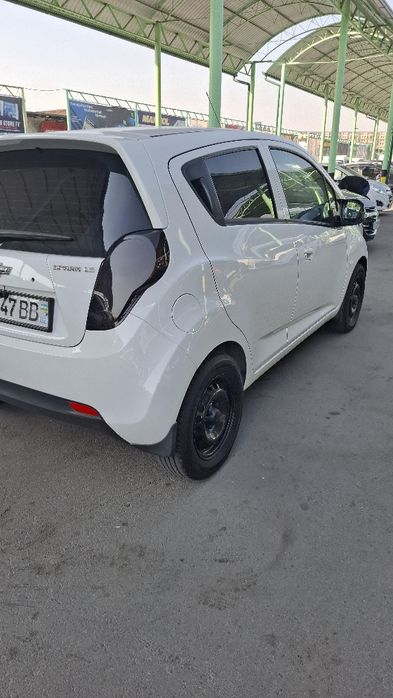 Spark 2015-yil 2-p Benzin