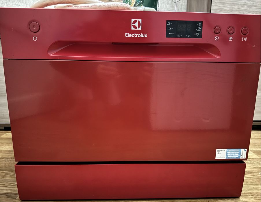 Посудомоечная машина electrolux
