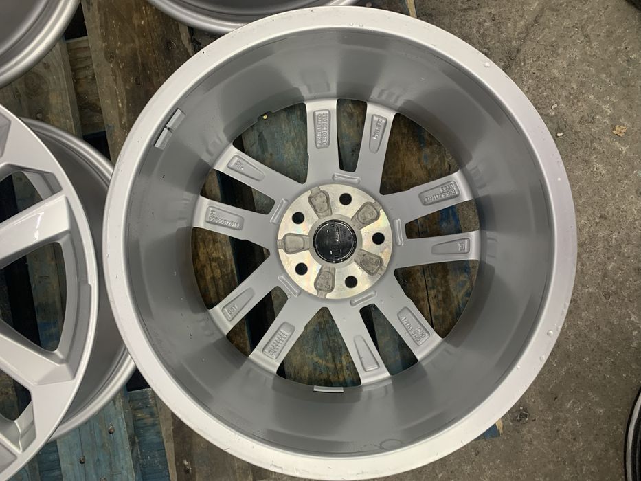 Jante originale Audi A3, A4 NOI NOUTE R 17 , Model nou ! , 5x112  !