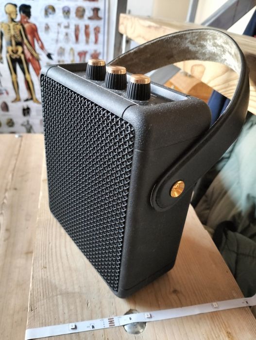 Boxa Bluetooth Marshall Stockwell 2 în condiții excelente