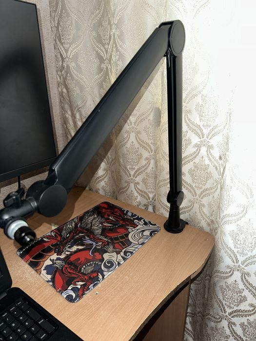 Кранштейн для микрофона