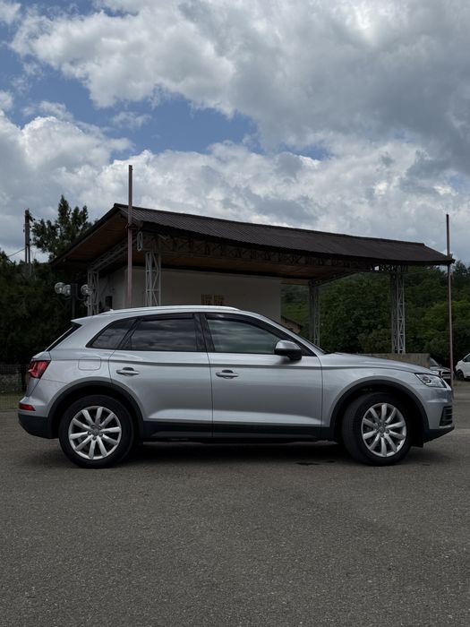 Audi Q5 / 2019 / 2.0 diesel / quattro
