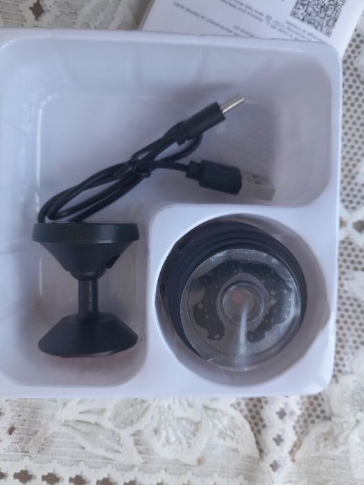 Vând foarte convenabil una mini camera wireless pentru acasă 30 lei