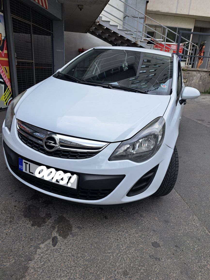 Vând Opel Corsa D