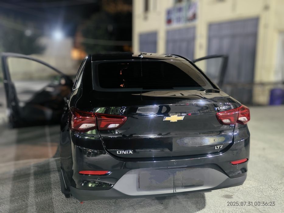 Chevrolet Onix LTZ