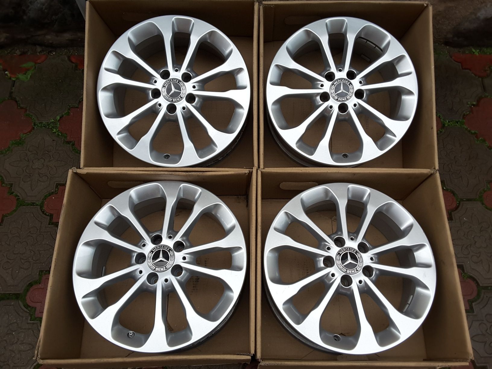 jante aliaj 17; 5x112; originale Mercedes V class Vito W447