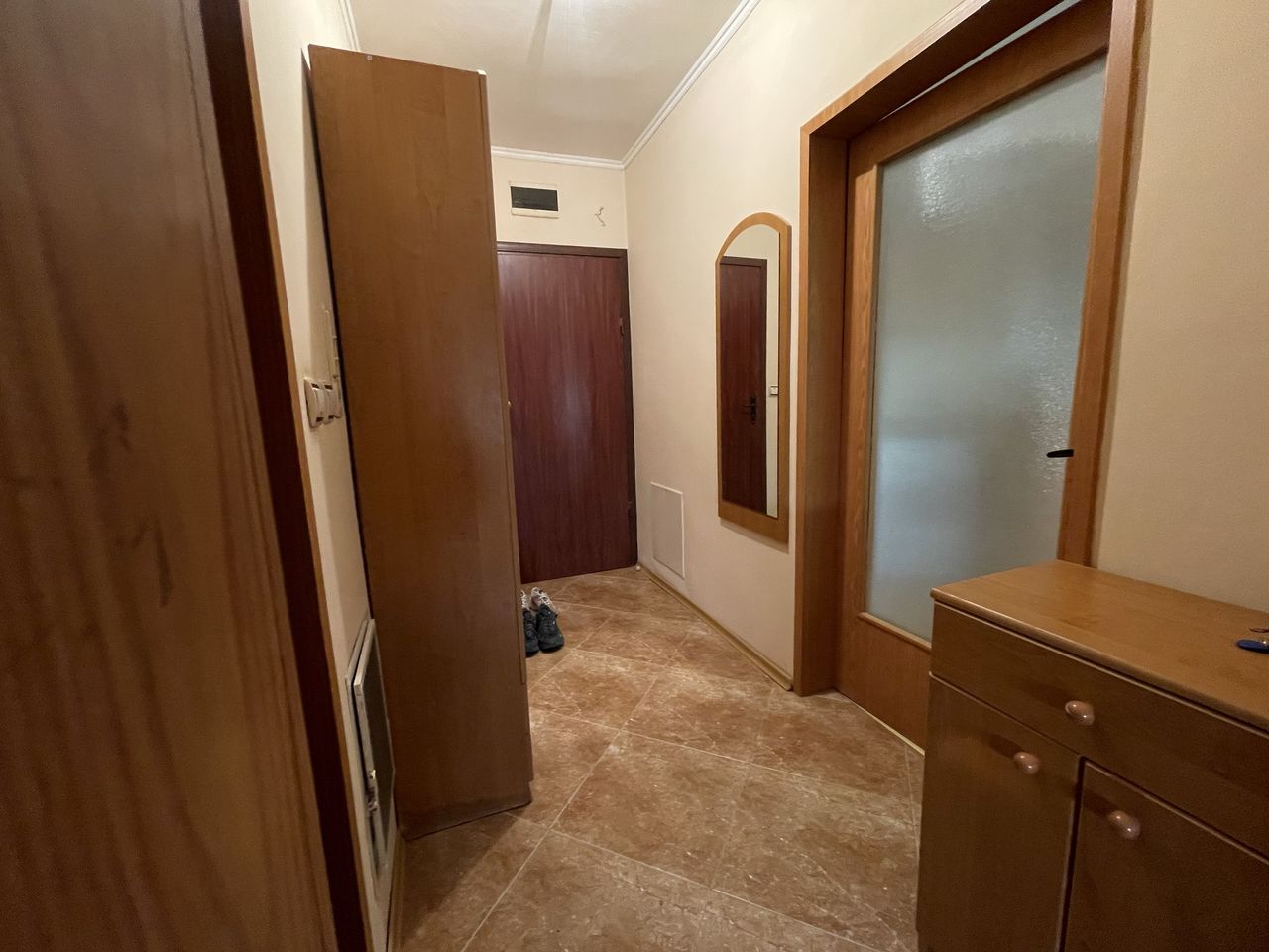 Дава се под наем Двустаен апартамент в Велико Търново, Акация - 50 кв.м за 250 € - Снимка #13