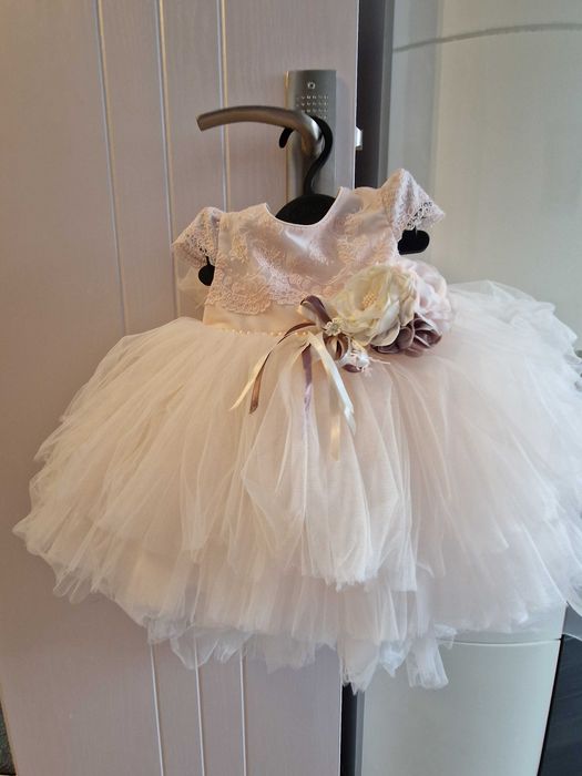 Rochite  bebe  botez