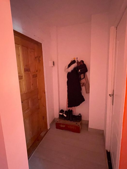 Vând urgent garoniera, Rădăuți