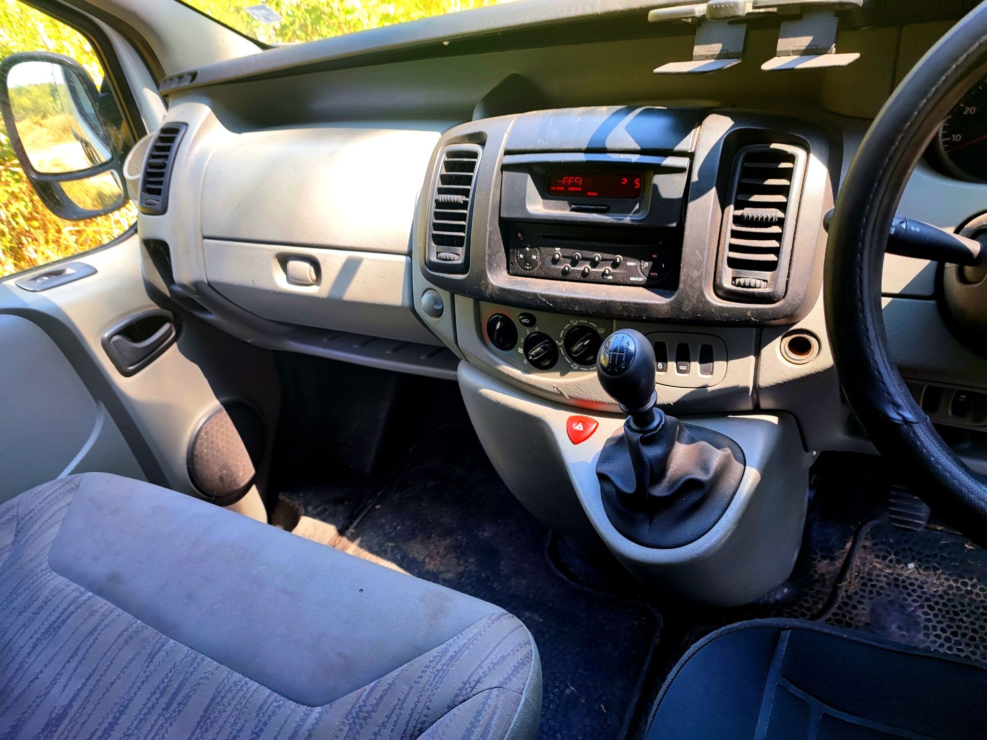 Renault Traffic 2.0 114 к.с