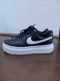 Nike court vision alta 38,5