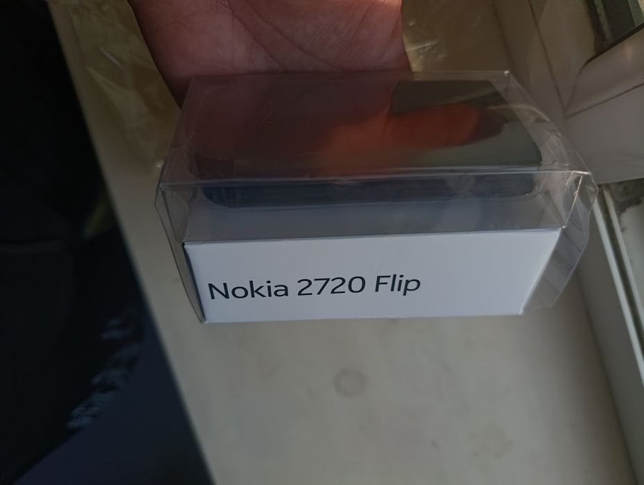 Yangi Nokia 2720 2 ta sim kartali super narx
