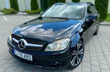 Mercedes-Benz C200/Automat/Navi/Car-Play/Clima 4 zone/stare f. bună!