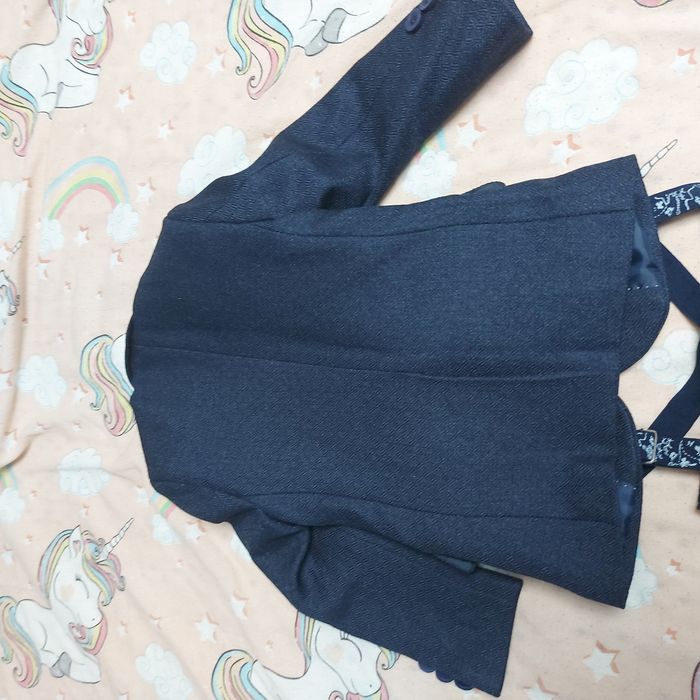 Vând costum evenimente pentru băiețel