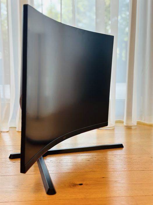 Monitor gaming curbat LED VA AOC 31.5", WQHD, DisplayPort, 165Hz