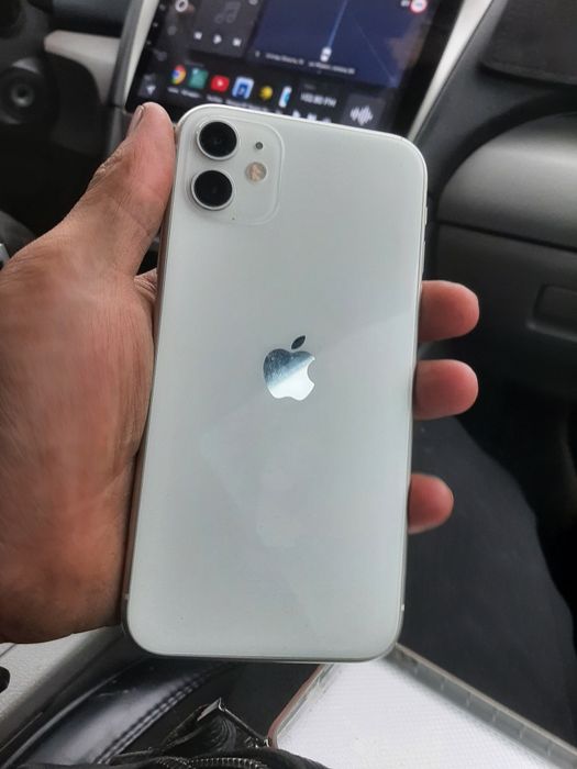IPHONE 11 128GB идеально состоянии
