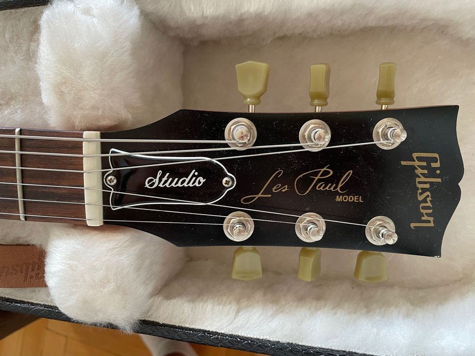 Китара Gibson Les Paul Studio