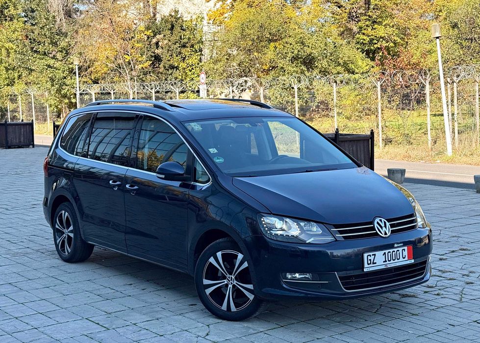 VW Sharan 2.0 TDi 170cp Cutie DSG Panoramic 7 Locuri Dynaudio WEBASTO