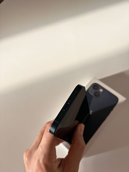 iPhone 13 256gb Midnight iStyle