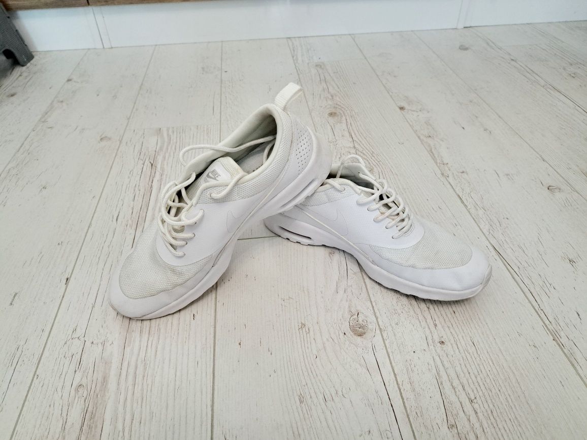 Nike Thea-Ориг.маратонки