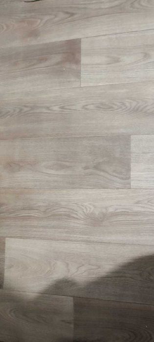 Линолеум новый красивый