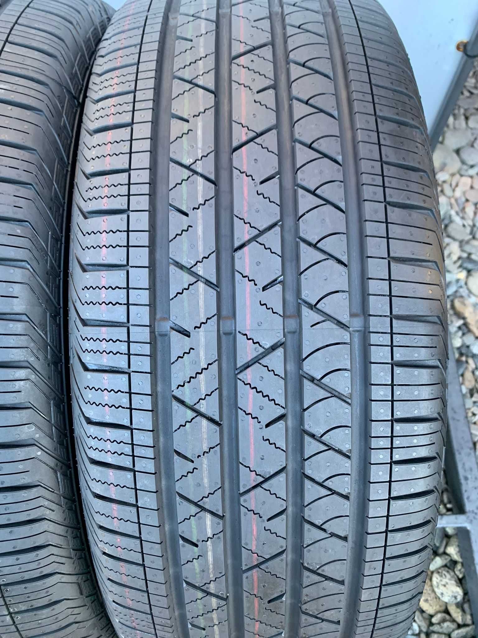 Anvelope Noi 255/60R19 Continental CrossContact LX Sport All Season