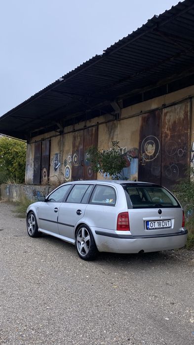 Vand octavia 1.8 turbo schimb doar cu a4b6 1.8t